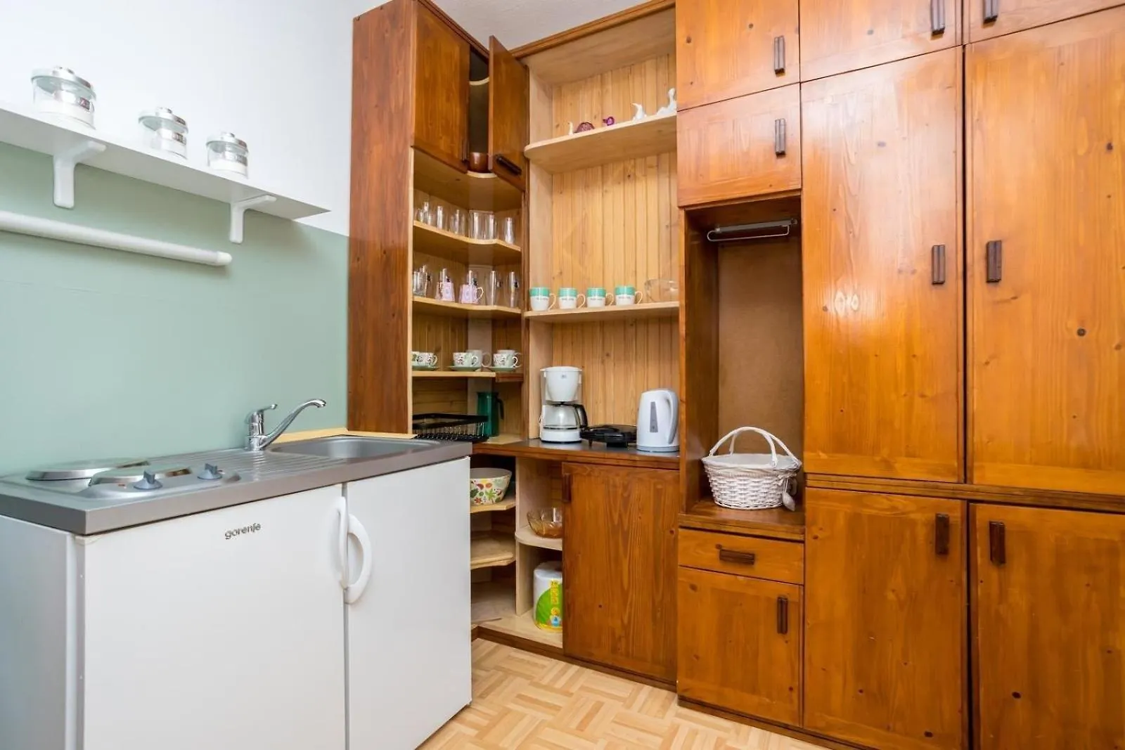 Ferienwohnung Fuer 4 Personen Ca 50 Qm In Njivice, Kvarner Bucht Krk Croaţia